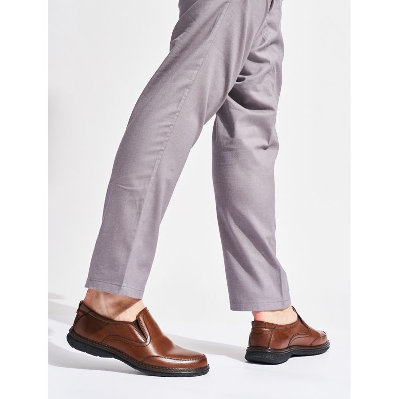 Braune Herren-Slipper 1