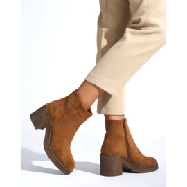Braune Damenstiefeletten 2