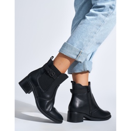 Schwarze Damen-Stiefeletten mit niedrigem Absatz 1