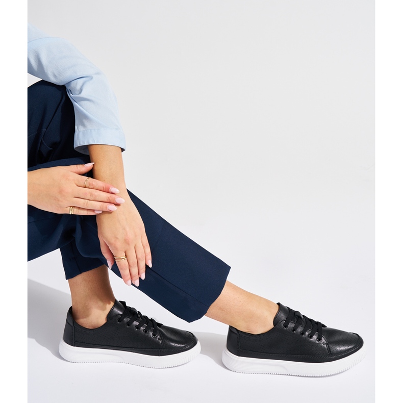 Durchbrochene schwarze Ledersneaker von Sergio Leone 1