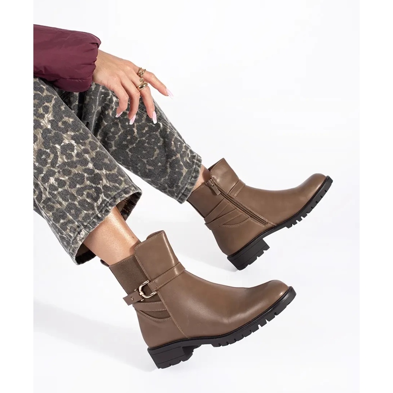 Braune hohe Damenstiefeletten 2