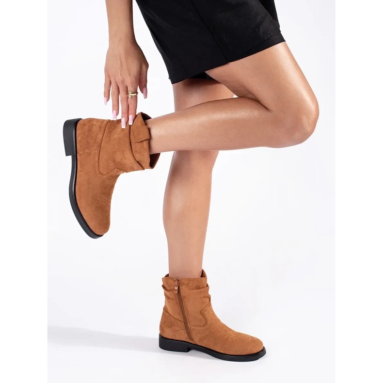 Braune Cowboystiefel für Damen aus Wildleder 1