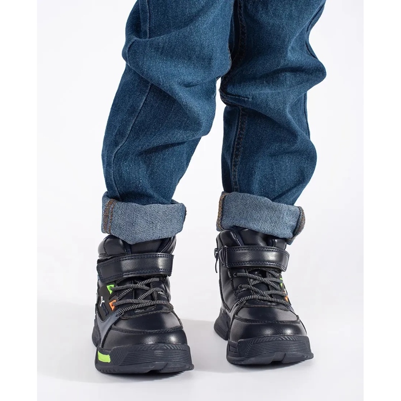 Hohe, isolierte Jungenstiefel blau 1