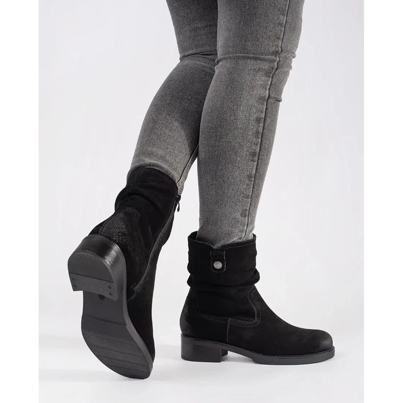 Schwarze Stiefeletten mit gerüschtem Obermaterial aus Leder von Sergio Leone 1