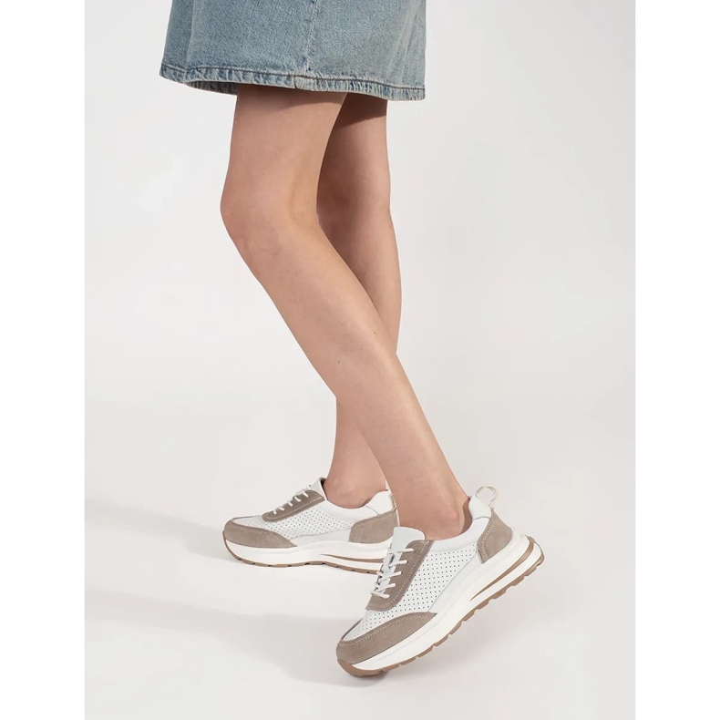 Goodin Leder offene Sportschuhe auf einer dicken weißen Sohle 1