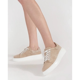 Goodin Beige Leder -Turnschuhe auf einer dicken Sohle 2