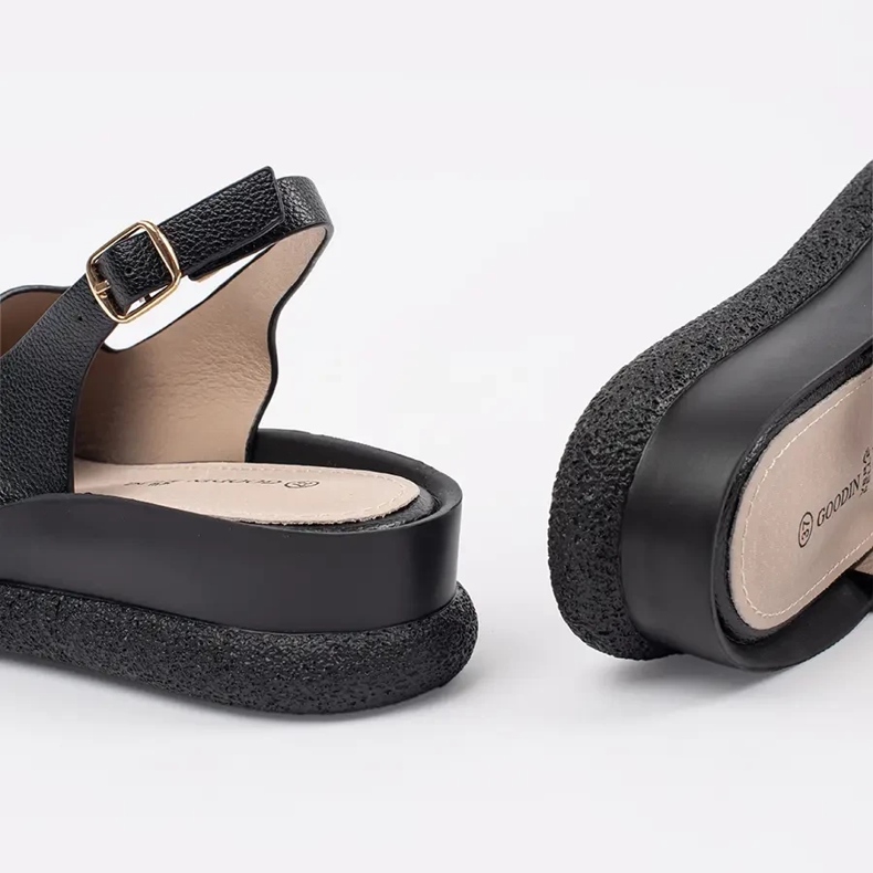 Goodin Schwarze bequeme Frauensandalen 1