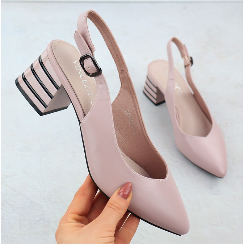 Frauenpumpen auf einem dekorativen Fersenrosa Vinceza 62217 1