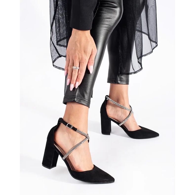 Schwarze Wildlederpumps mit Pailletten 2