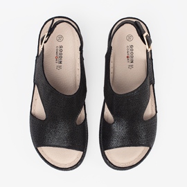 Goodin Schwarze Sandalen auf einer leichten Plattform 3