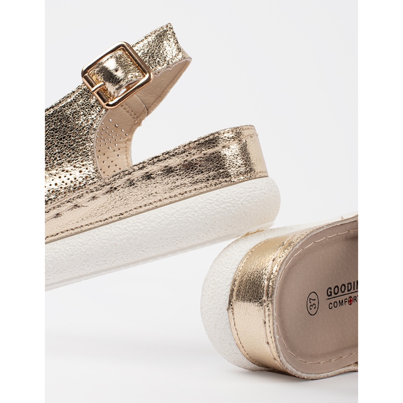 Goodin Goldsandalen auf einer leichten Plattform golden 1