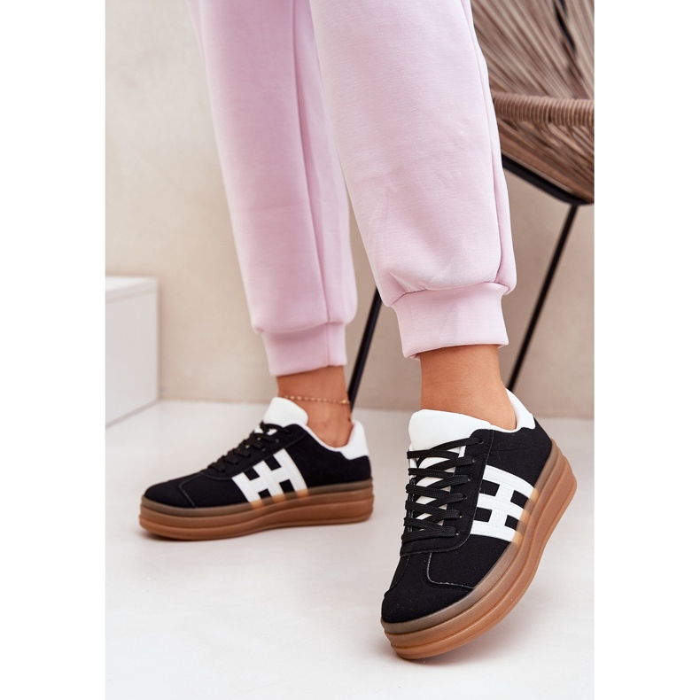 Damen-Plateau-Sneaker in Schwarz 2