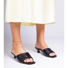 Schwarze Sandalen mit niedrigem Absatz von Launay 3