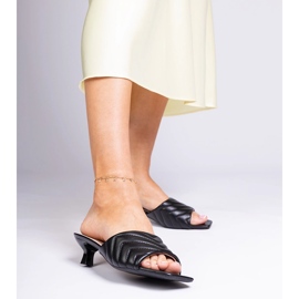 Schwarze Sandalen mit niedrigem Absatz von Launay 1