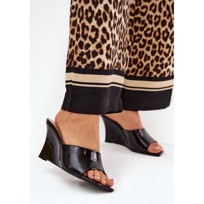 Frauen Hochzeiten auf Schwarz gestrichen 2