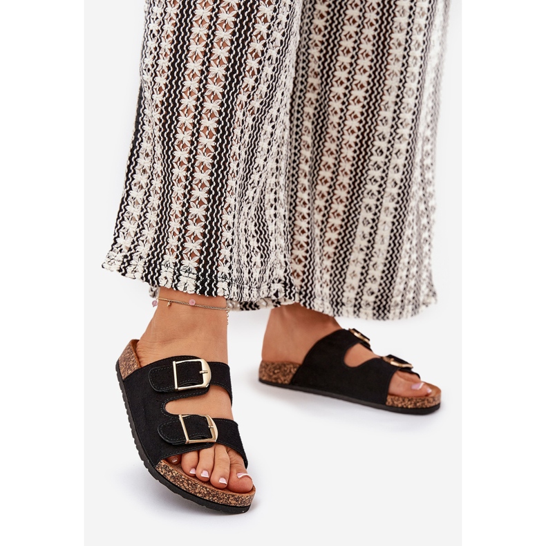 Die Flip -Flops für Frauen auf einer Korkplattform mit goldenen Klemmen schwarz 1