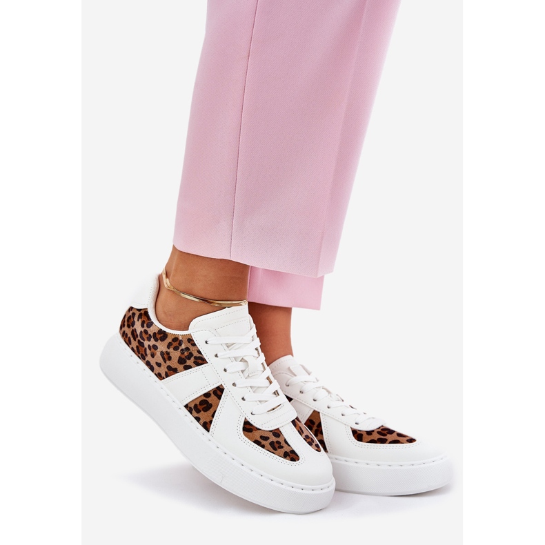 Frauen -Sneaker mit Leopardendruck auf der Plattform weiß 1