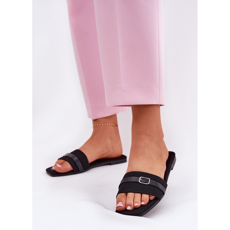 Flat -Frauen -Flip -Flops mit Gürtel und Schnalle Schwarz 2