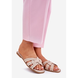 Flat -Frauen -Flip -Flops mit beige überwältigenden Streifen 1