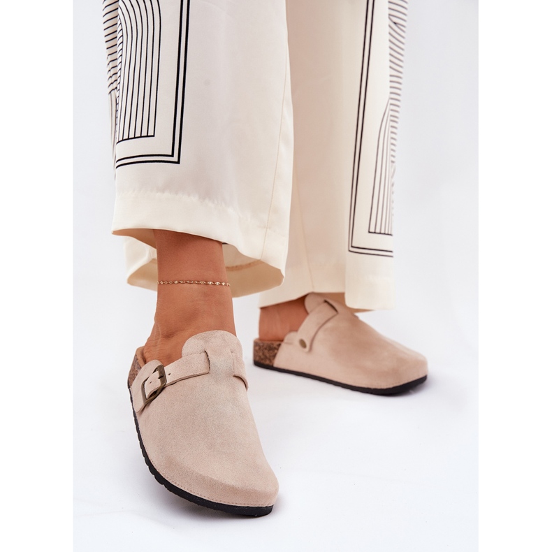 Hausschuhe Frauen und auf der Plattform mit einem Schnallen beige 2