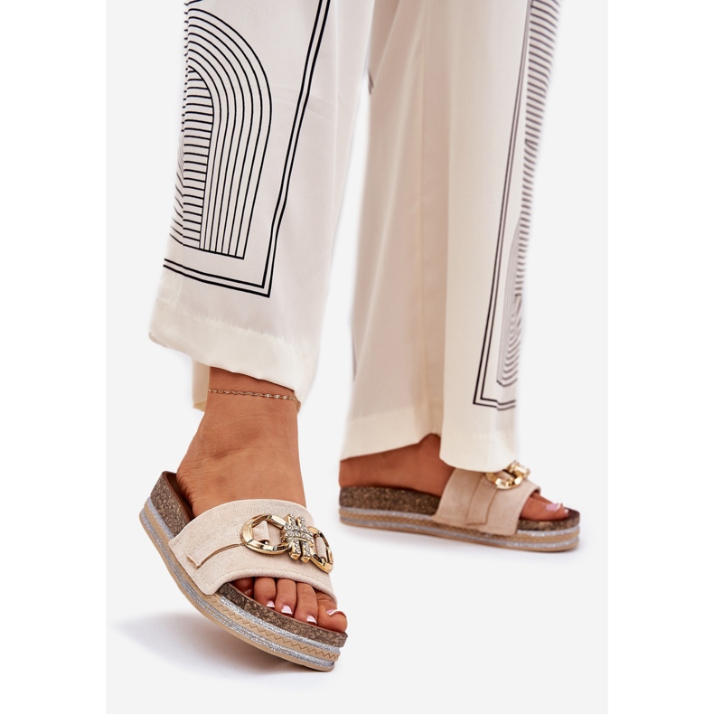 Boto Damenflip Flops auf der Plattform mit Glitzer und einem goldenen Dekoration Beige 1