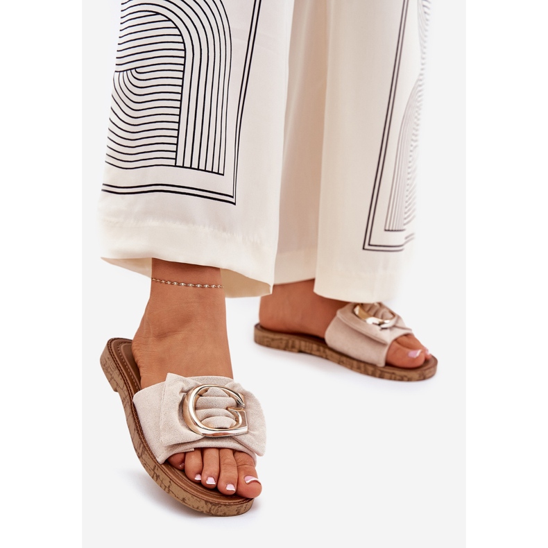 Flat Damen Flip Flops mit dekorativem Detail Beige 1