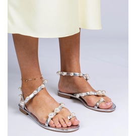 Silber Frauensandalen mit Perlen dekoriert 2