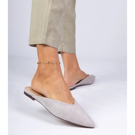 Elegante graue Flip -Flops aus Ekozamszu 1