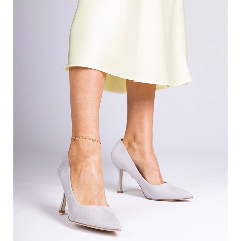 Grey Classic Pumps auf der Ferse von Ekozamsz grau 1