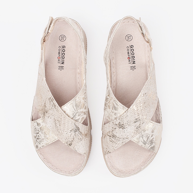 Goodin Leichte Sandalen flach beige 2