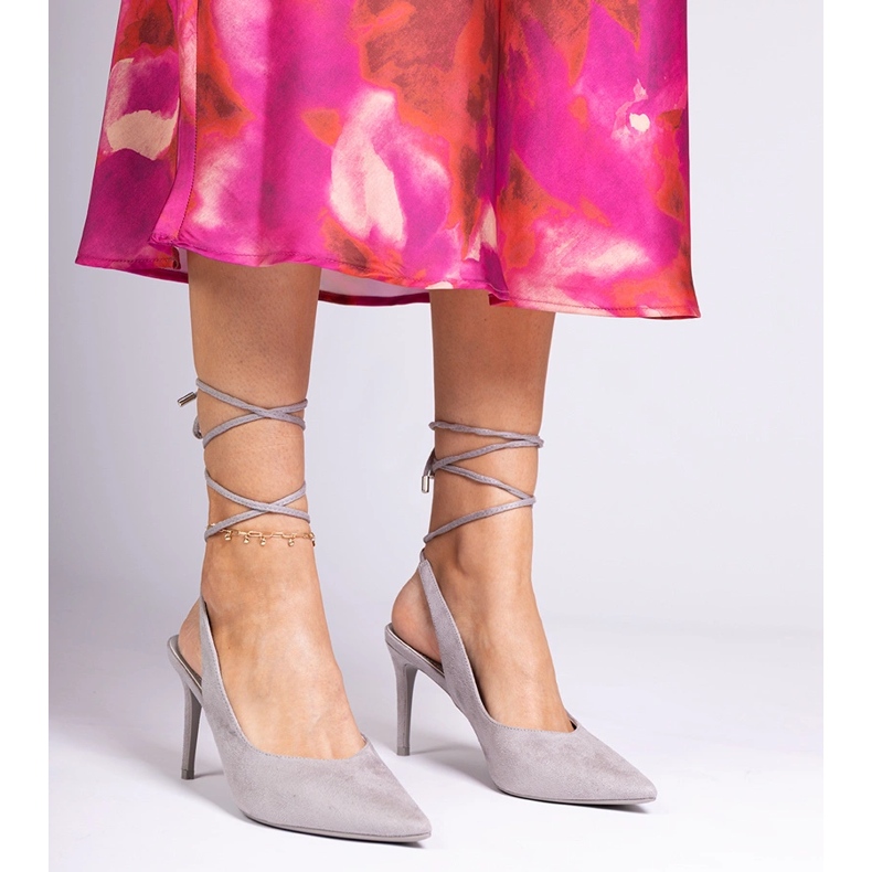 Graue High Heels mit Hakols Absatz 1