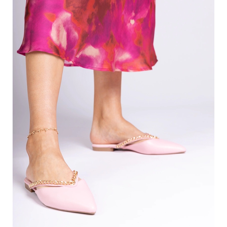 Pink Elegante Flip -Flops mit einer Kette dekoriert rosa 1