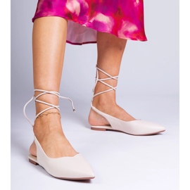 Beige flache Absätze aus Eco -Leather 1