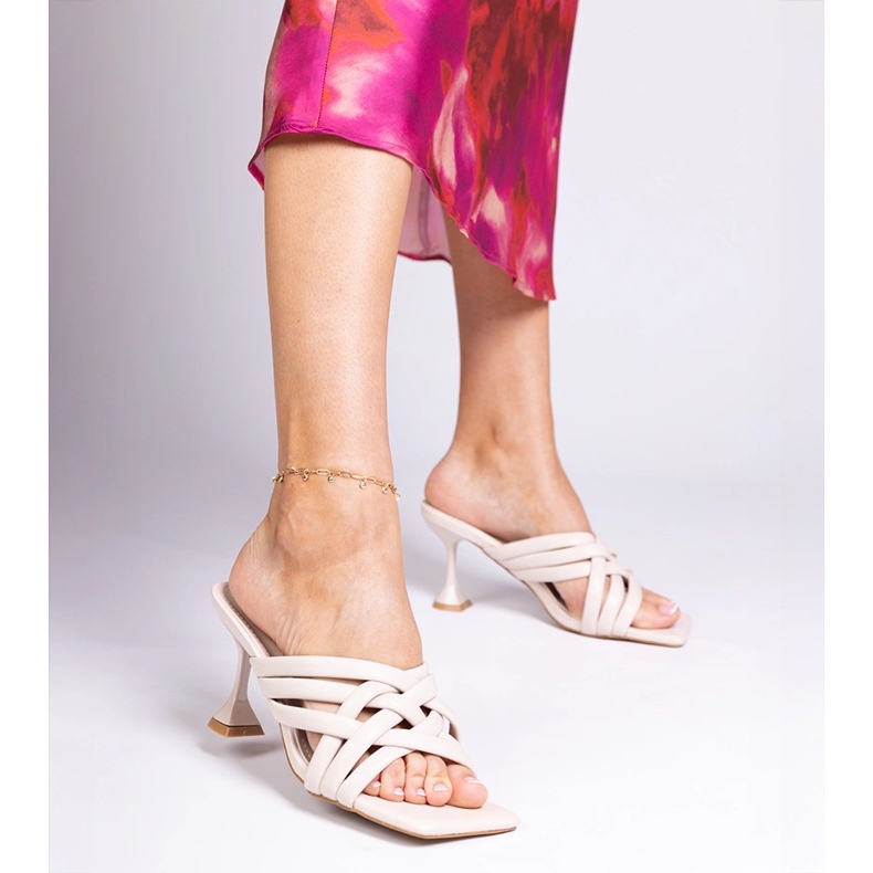 Beige elegante Sandaletten von Bourget 1