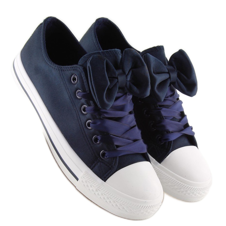 Marineblaue Damensneaker aus Satin 2