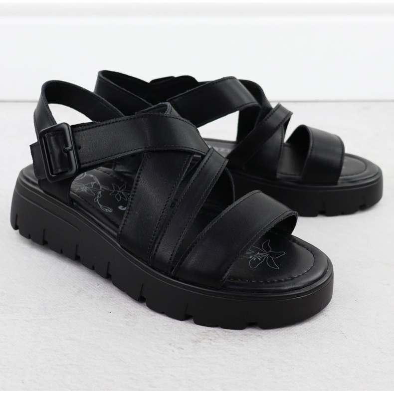 Damen -Ledersandalen auf der Plattform Roman Black Jezzi 8716 schwarz 2