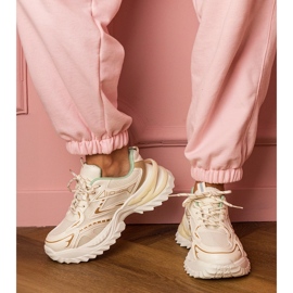 Beige Sportsneaker auf einer dicken Sohle 3