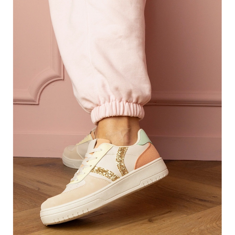 Beige Sneakers Sneakers mit Glitzer dekoriert 2