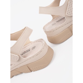 Goodin Beige klassische Frauensandalen 2