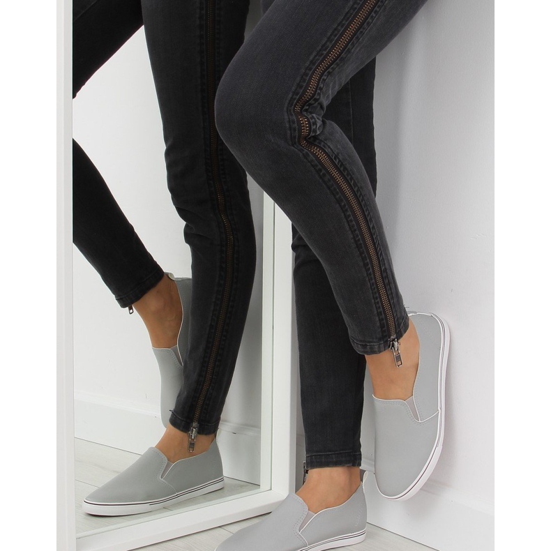 Grau xl08p Slip-On-Sneakers mit grauer Körnung 2