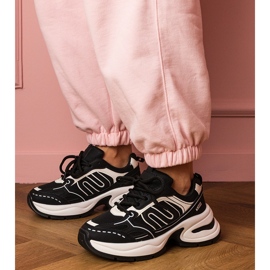 Schwarze Turnschuhe Sportsneaker 2