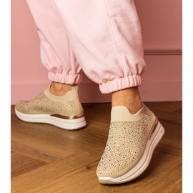 Beige Frauen -Sneaker auf der Plattform mit Zirkonen 1