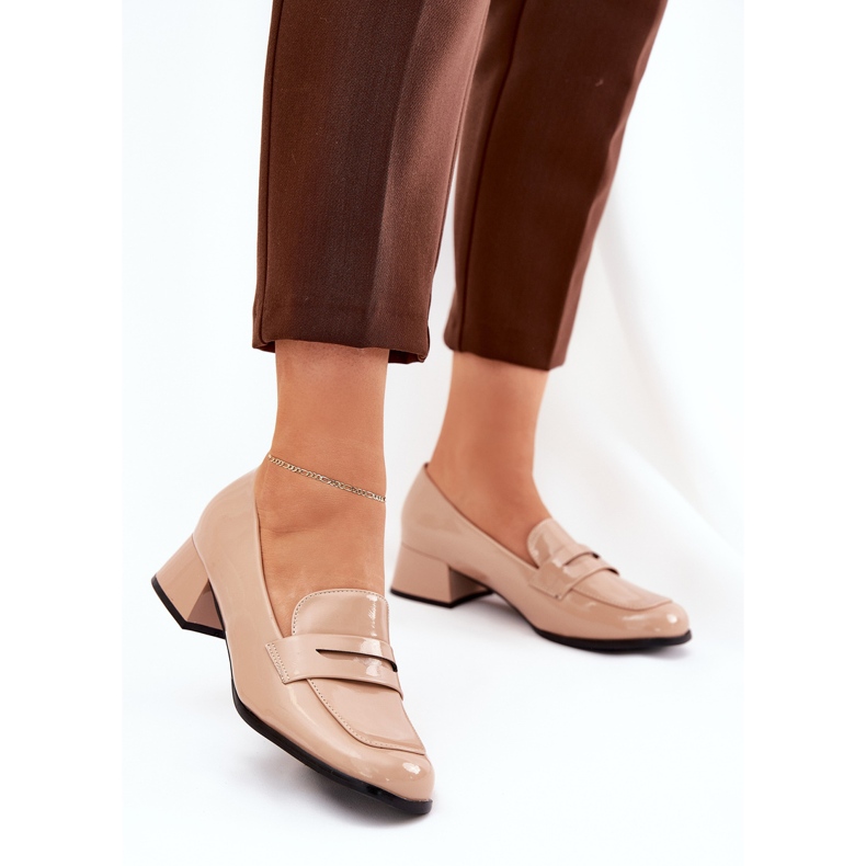 Nackte Pumpen mit niedrigem Kopf gestrichen beige 2