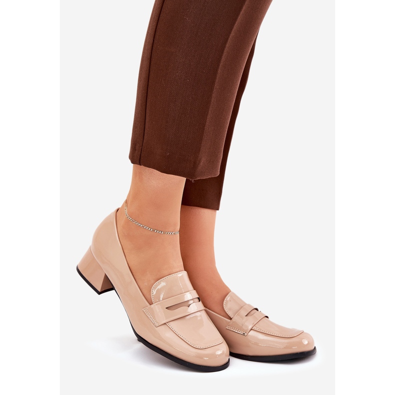 Nackte Pumpen mit niedrigem Kopf gestrichen beige 1