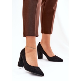 Öko -Wildlederpumpen auf der Säule schwarz 2