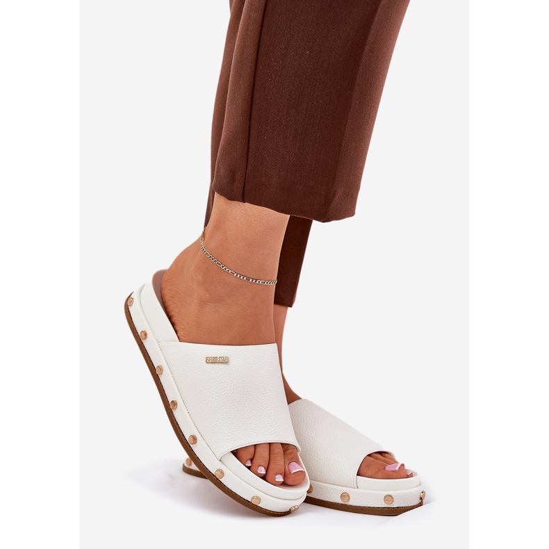 Frauenflip -Flops auf der Plattform mit Big Star RR274216 White Studs weiß 1