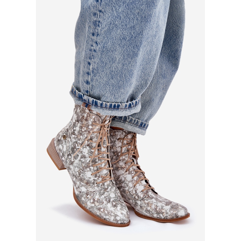 Maciejka mit Leder gemustert mit flachen Haken 06391-25 beige Stiefel 1