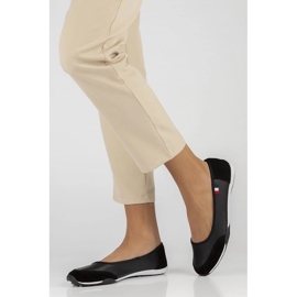 Filippo Leder -Sneaker DP142/24 Bk Schwarz perforiert weiß 1