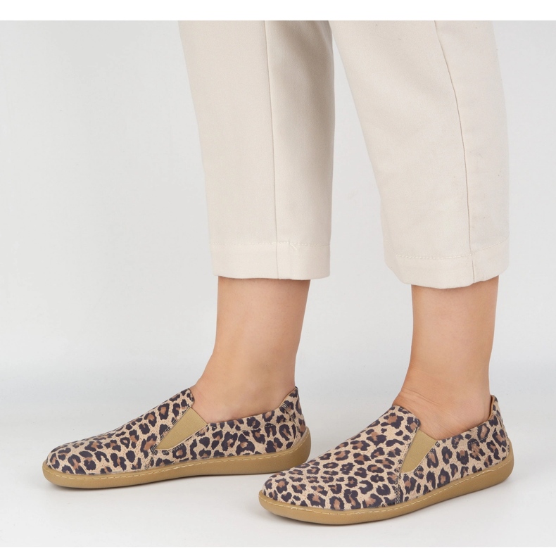 Barfuß Frauen-Lederschuhe Pollonus rutschten 5-1308-023 Leopardendruck aus beige 1