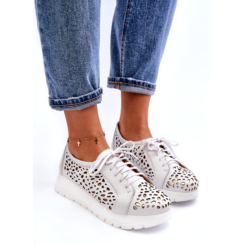 Zazoo 2821 Durchbrochene Lederschuhe für Damen weiß 3